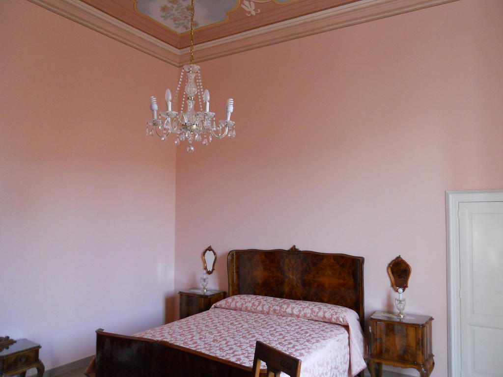 Bed and Breakfast Borgo Due Mari Taranto Camera foto